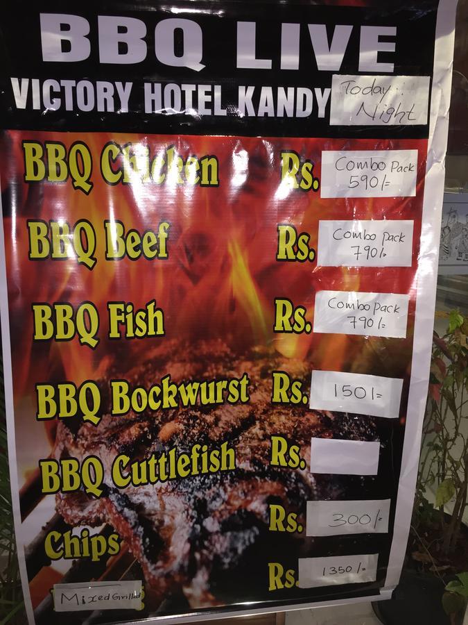 Victory Hotel كاندي المظهر الخارجي الصورة